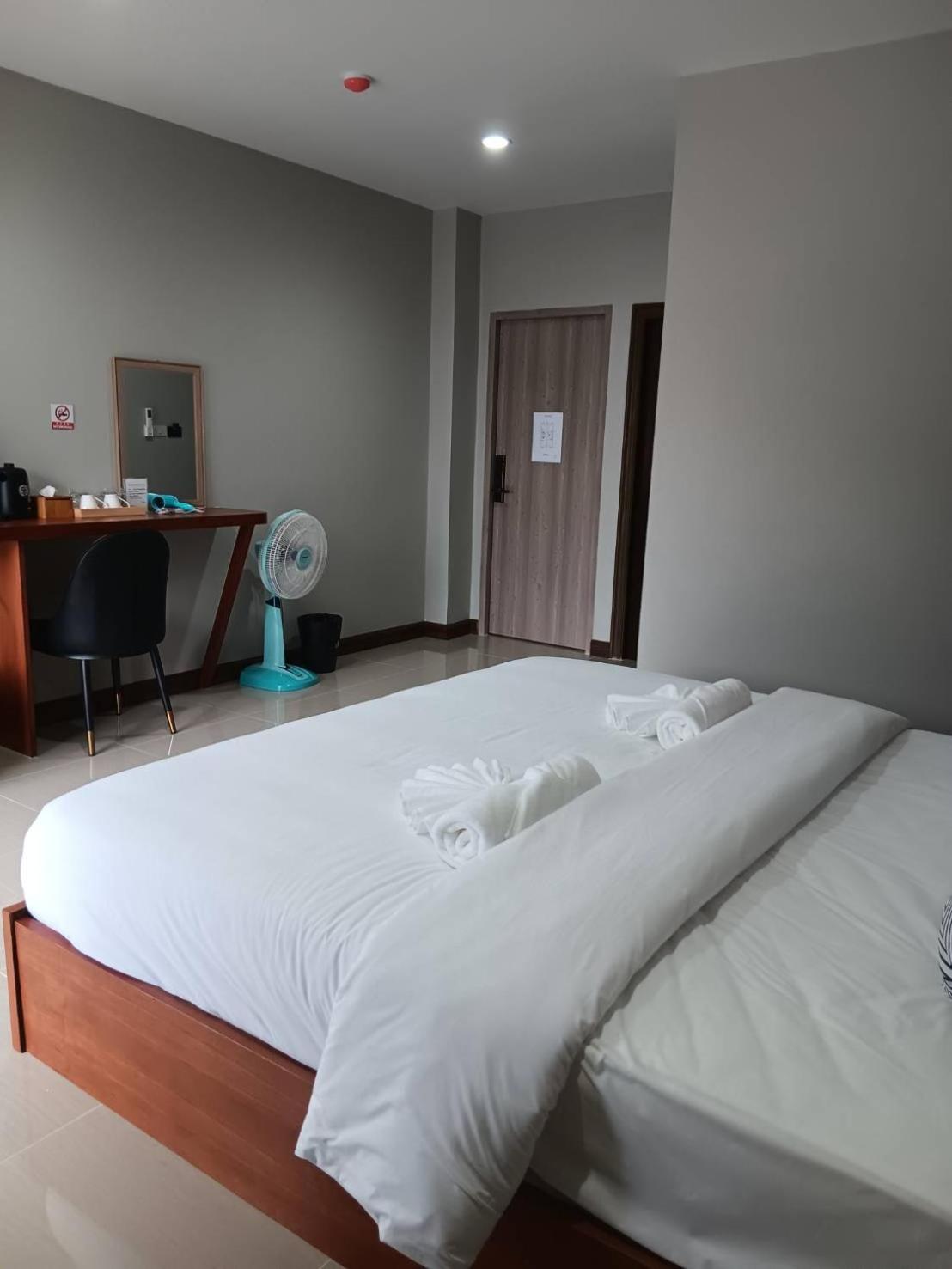 The Brown Boutique Patong Hotel Ngoại thất bức ảnh
